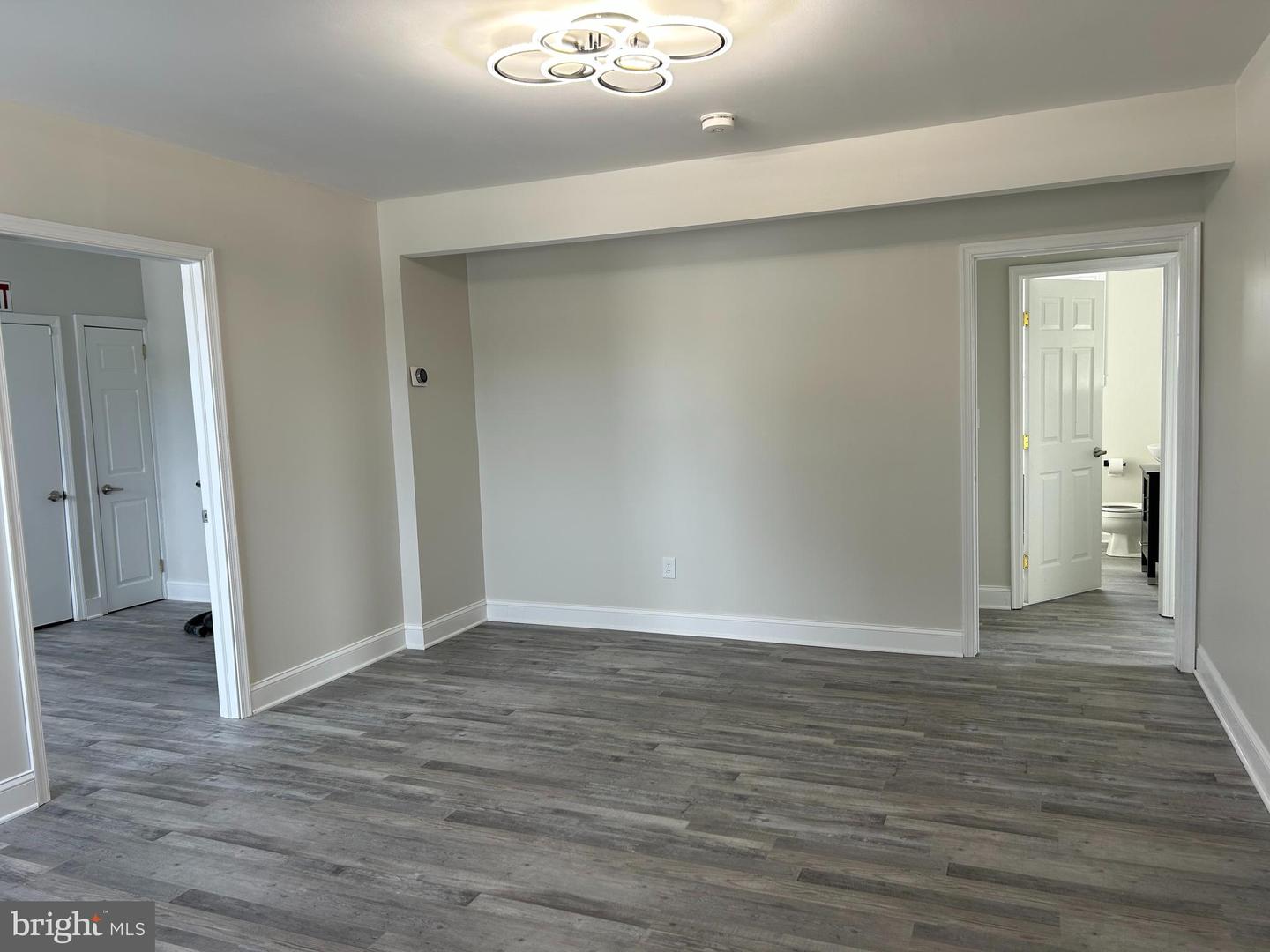9715 Philadelphia Rd #m1 Property Photo 4