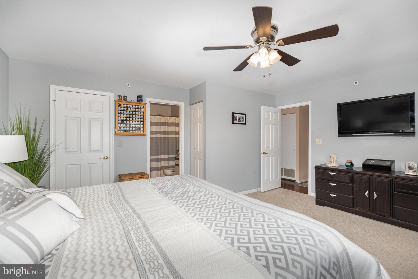 4100 Chardel Rd #3b Property Photo 17