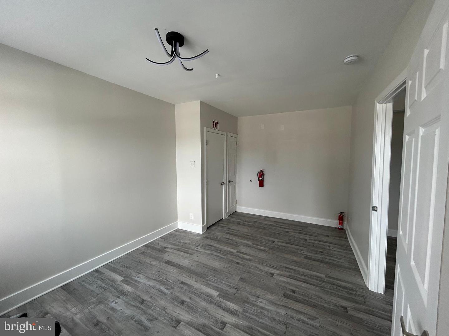 9715 Philadelphia Rd #main Level Property Photo 5