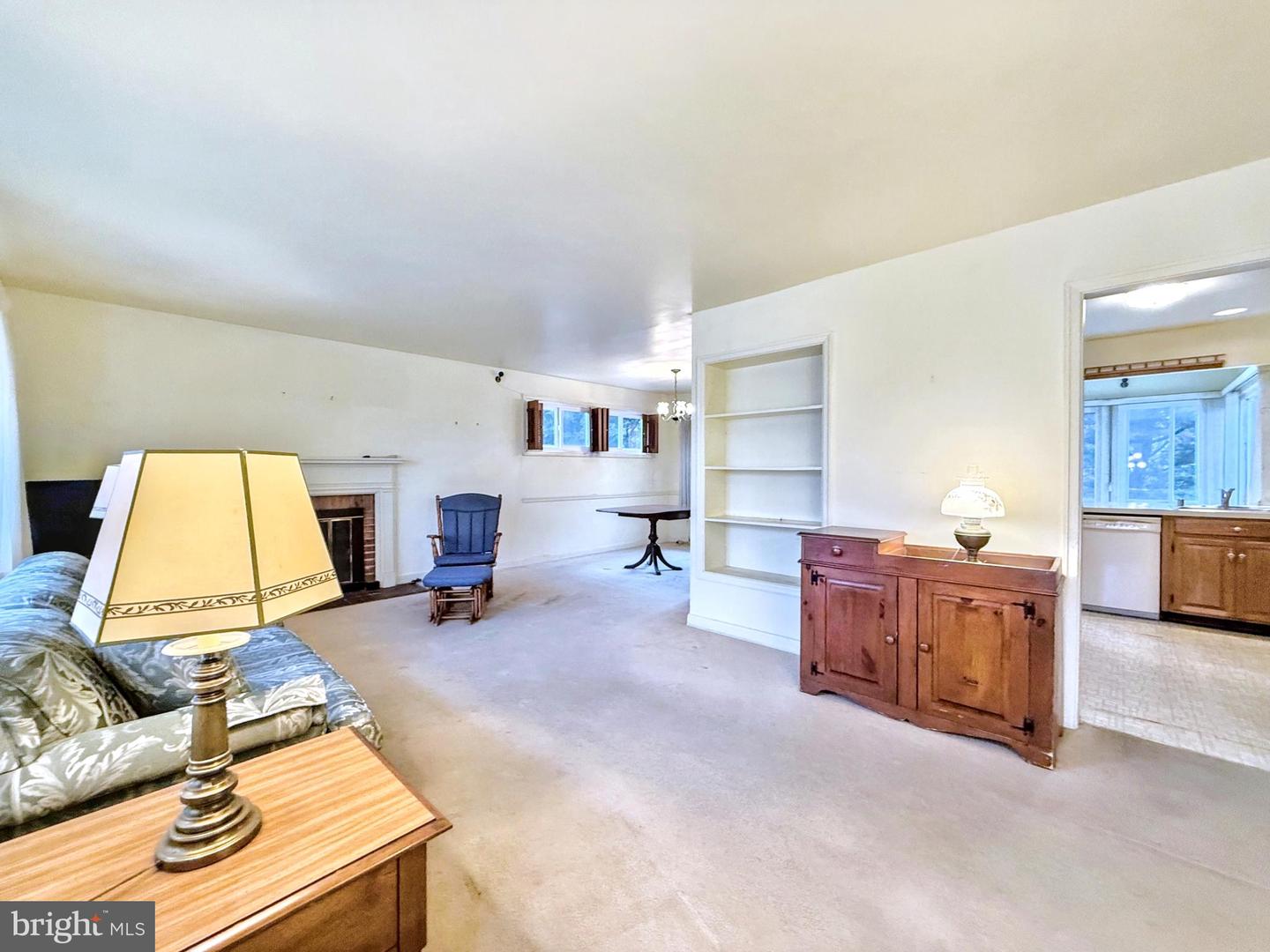 19 Atherton Rd Property Photo 2
