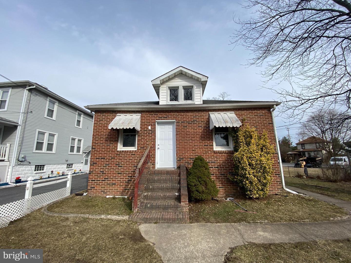 5 Homeland Ave Property Photo