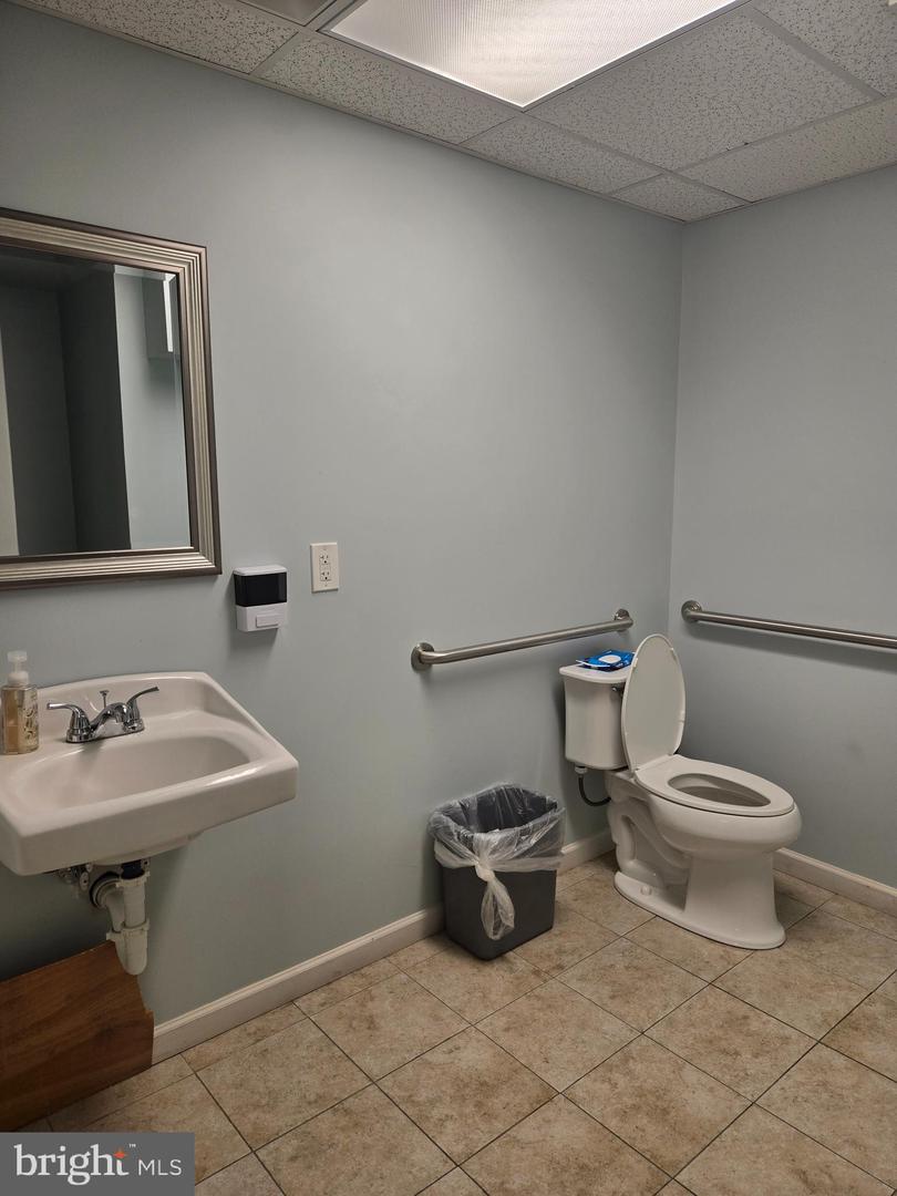 530 E Joppa Property Photo 18