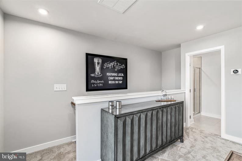 Four Roses St #clarendon 4-story Property Photo 17