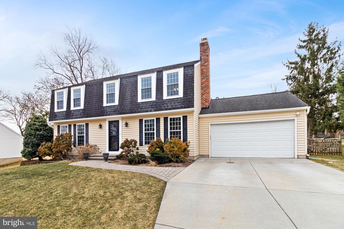 8335 Tally Ho Rd Property Photo