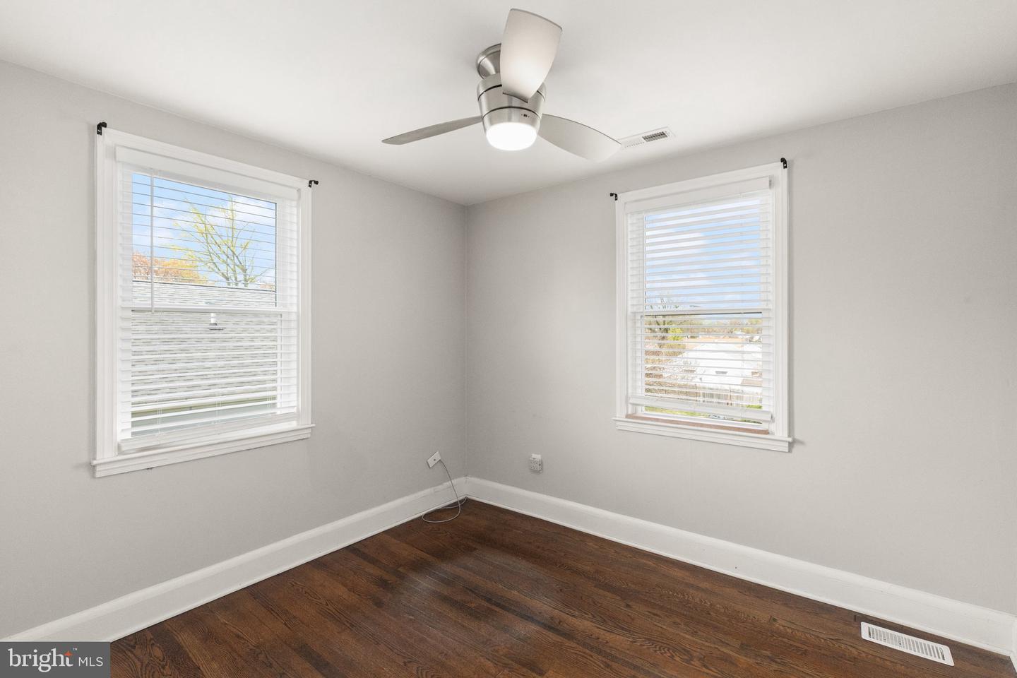 7512 Brightside Ave Property Photo 12