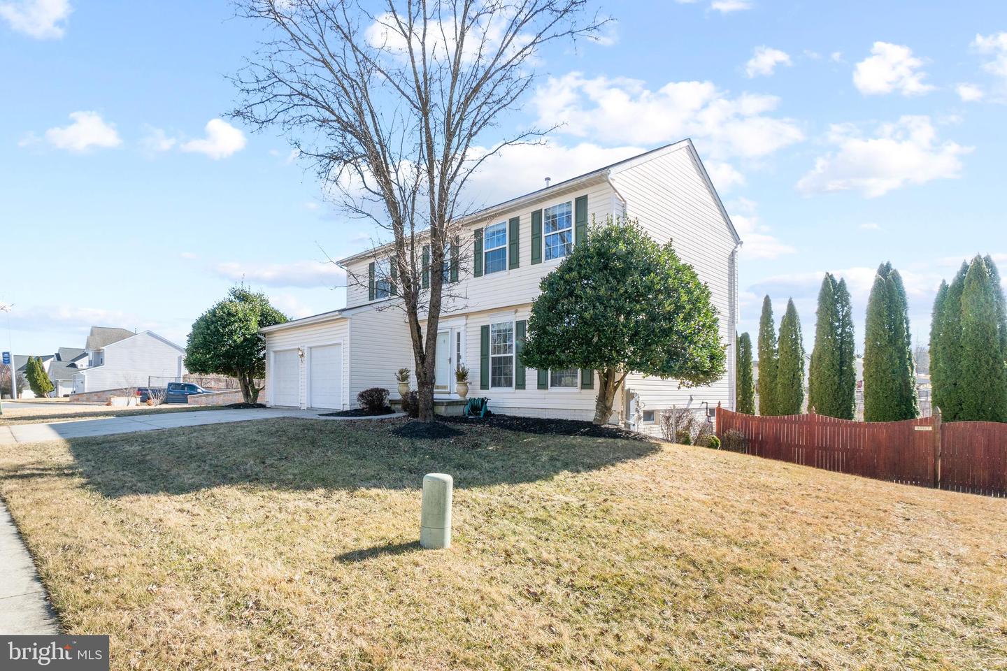 9401 Lyonswood Dr Property Photo