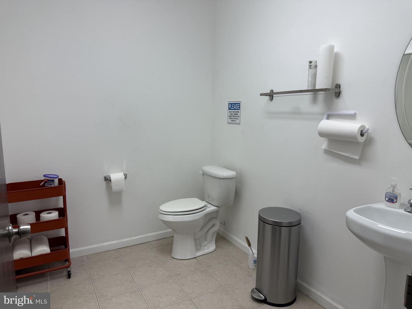 4 Sudbrook Ln Property Photo 9