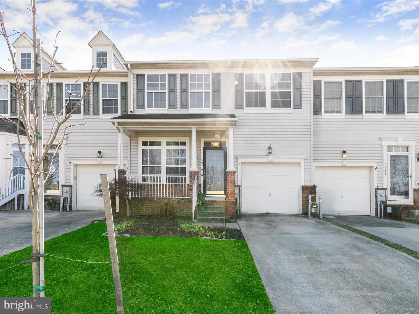 5974 Ivy League Dr Property Photo
