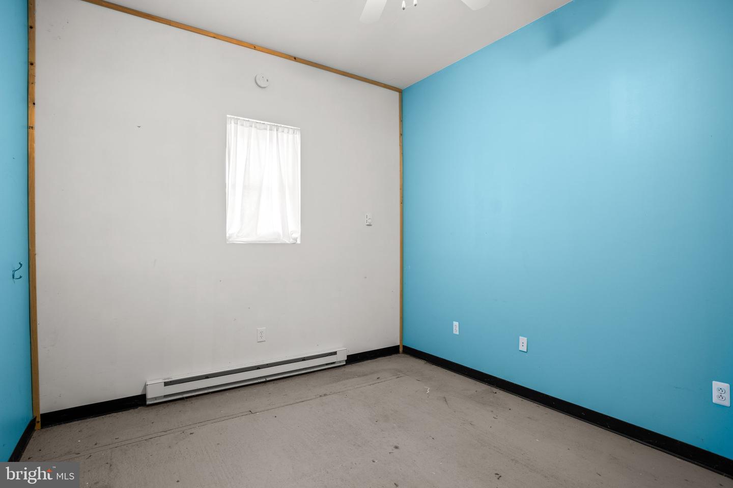10710 York Rd Property Photo 18