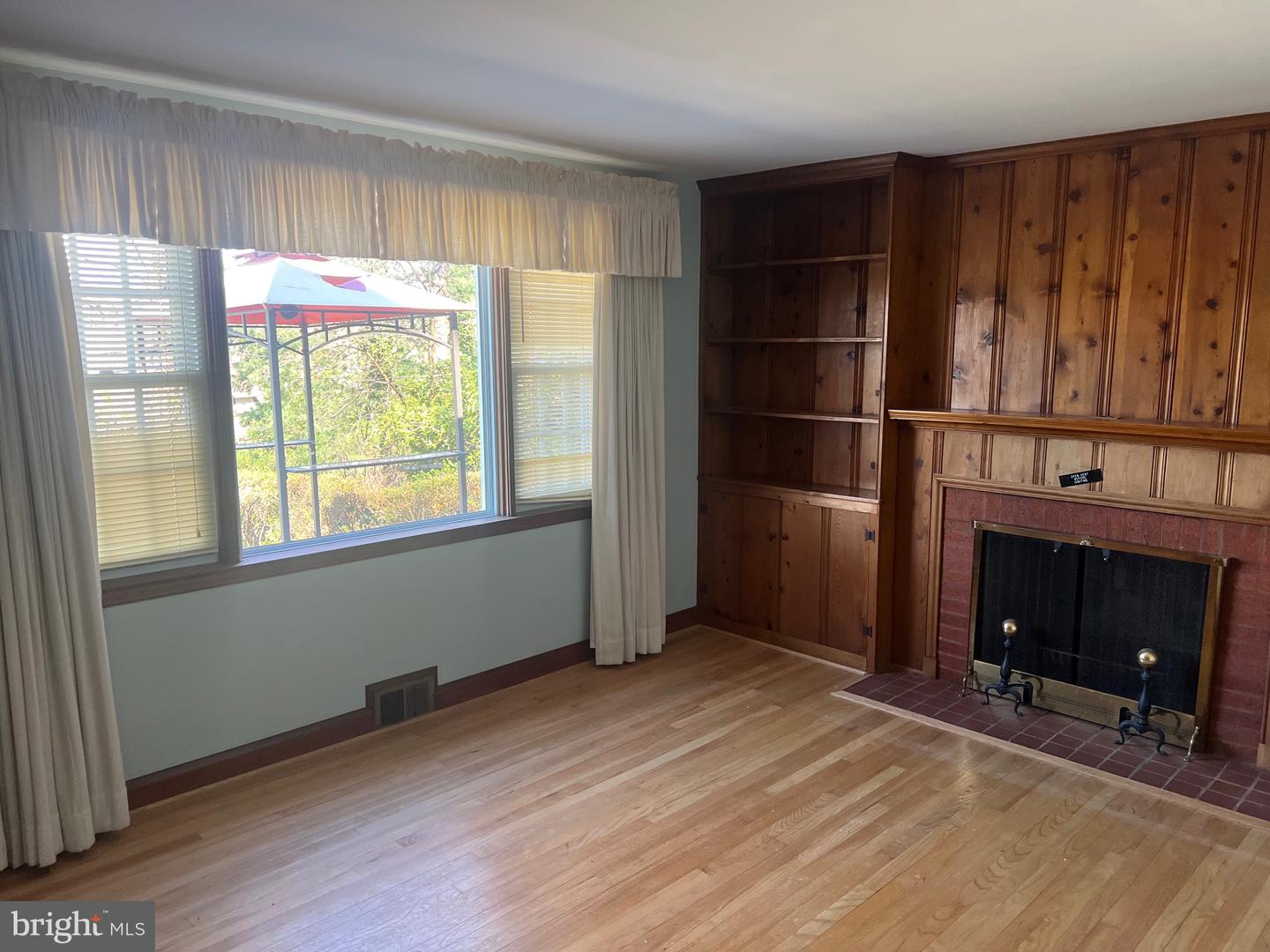 8109 Bellona Ave Property Photo 23