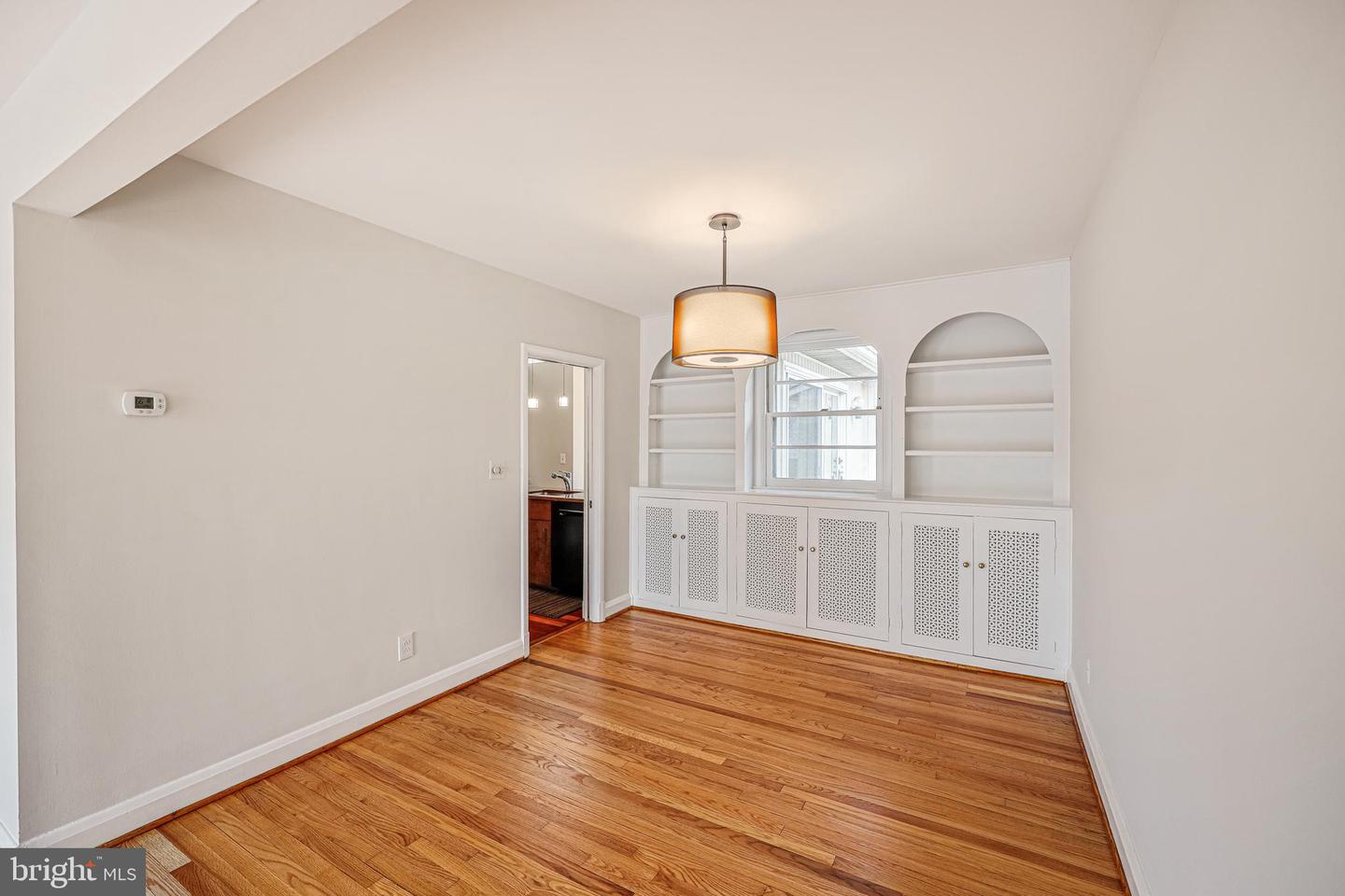 1608 Templeton Rd Property Photo 4