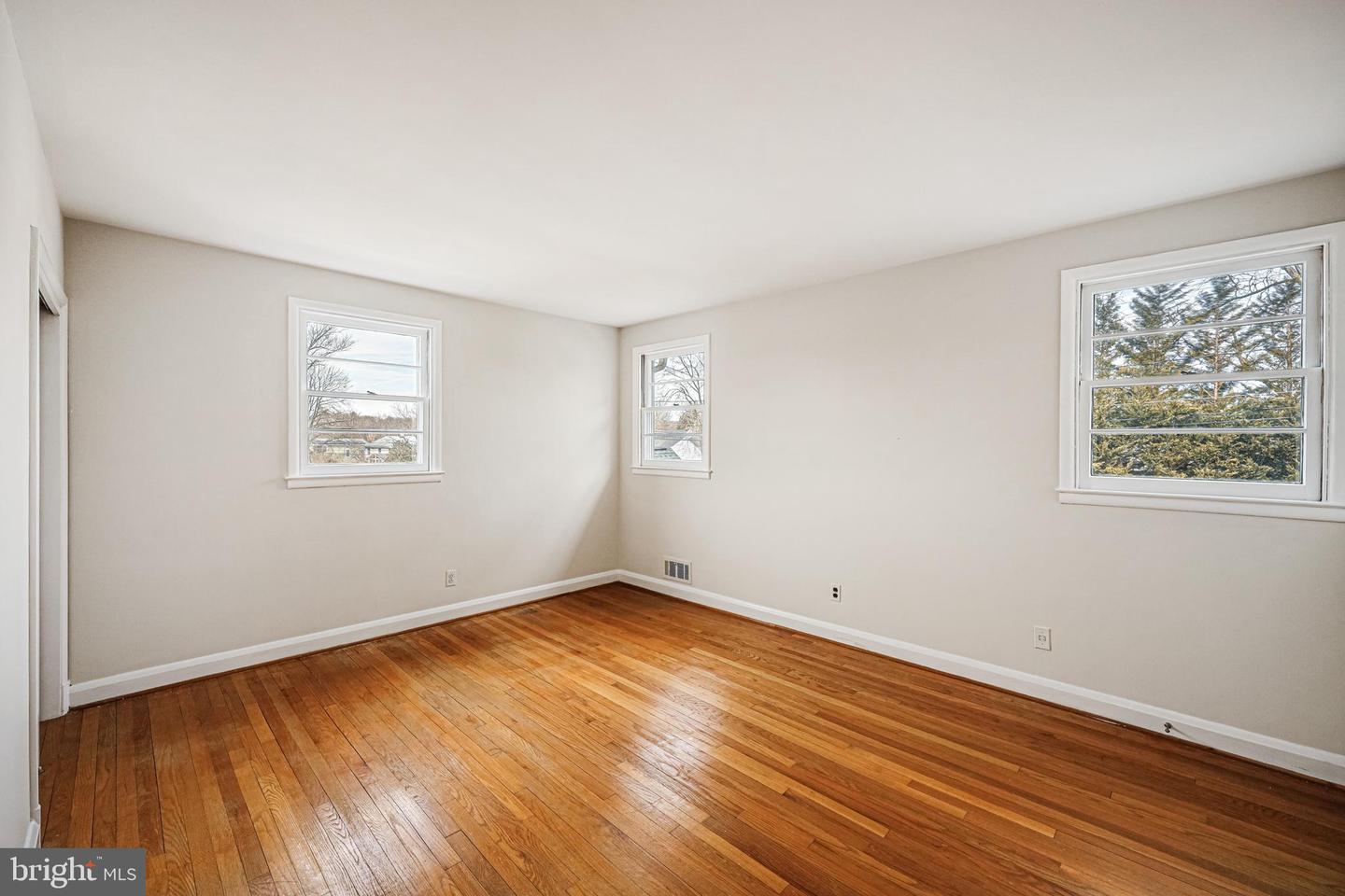 1608 Templeton Rd Property Photo 19