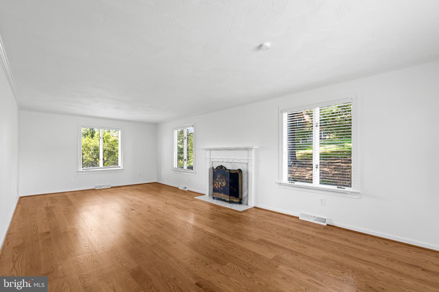 14110 Greencroft Ln Property Photo 11
