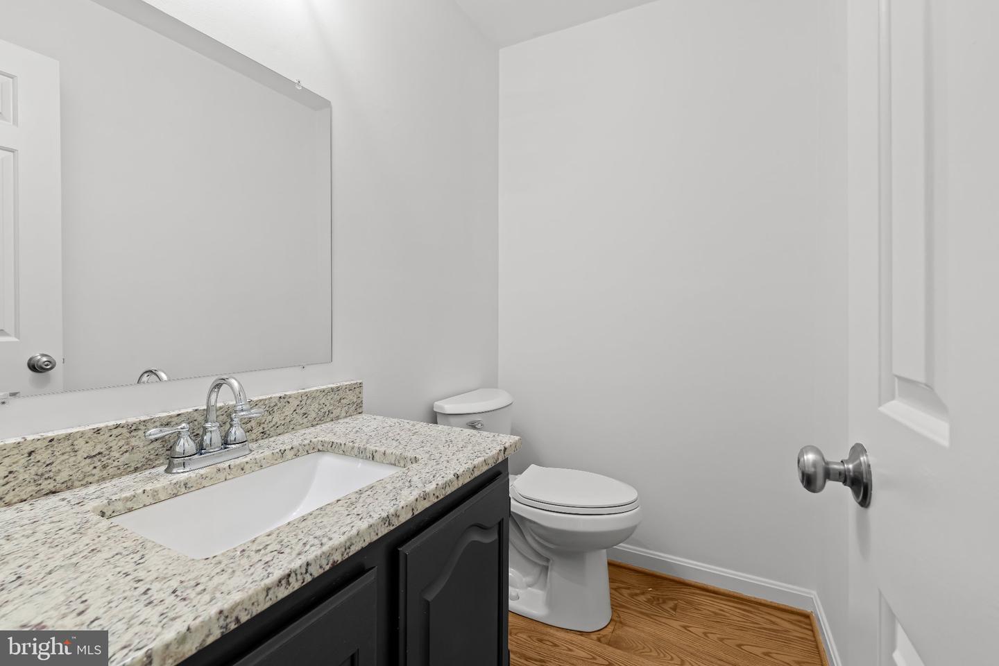 14110 Greencroft Ln Property Photo 28
