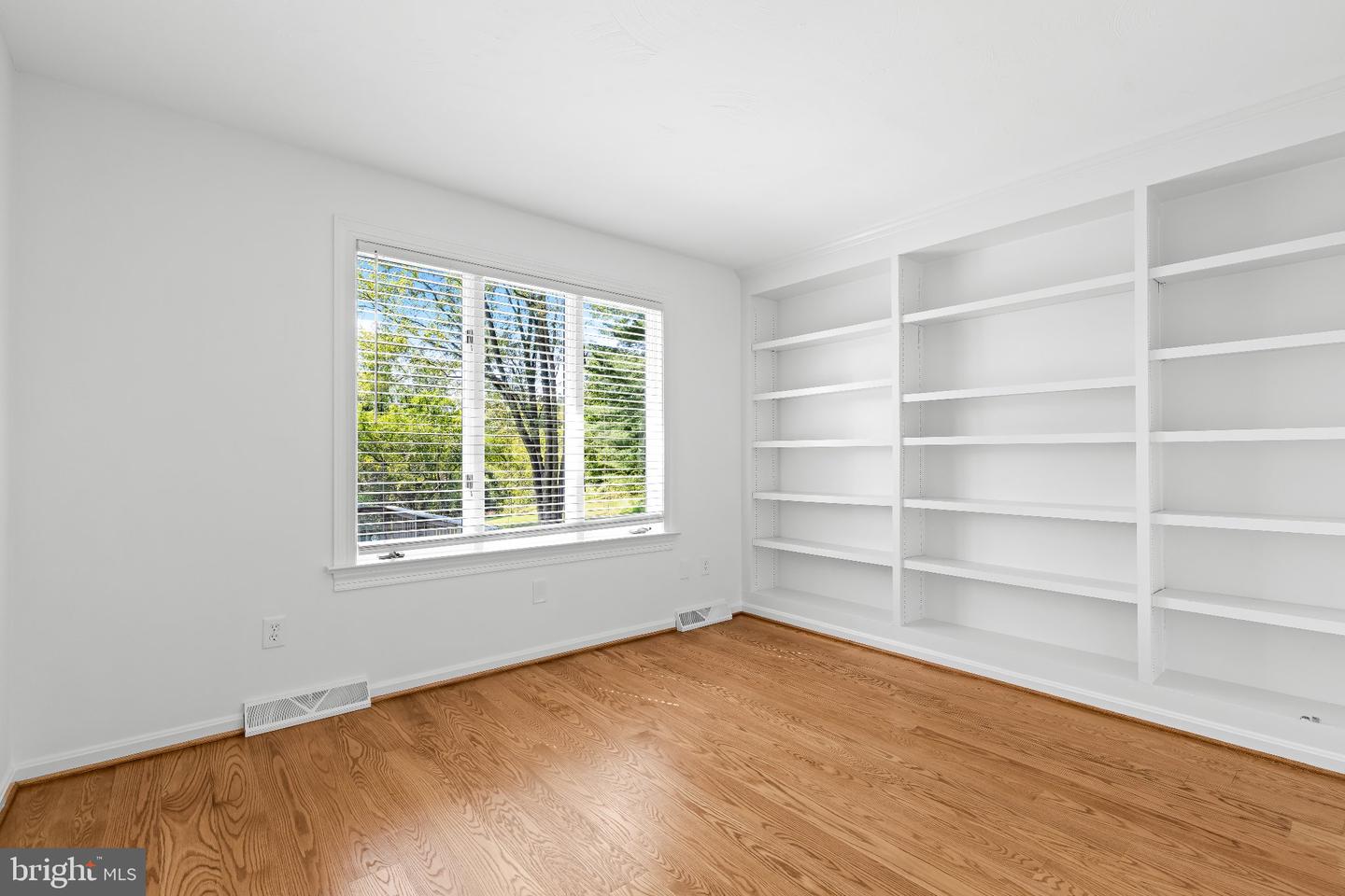 14110 Greencroft Ln Property Photo 30