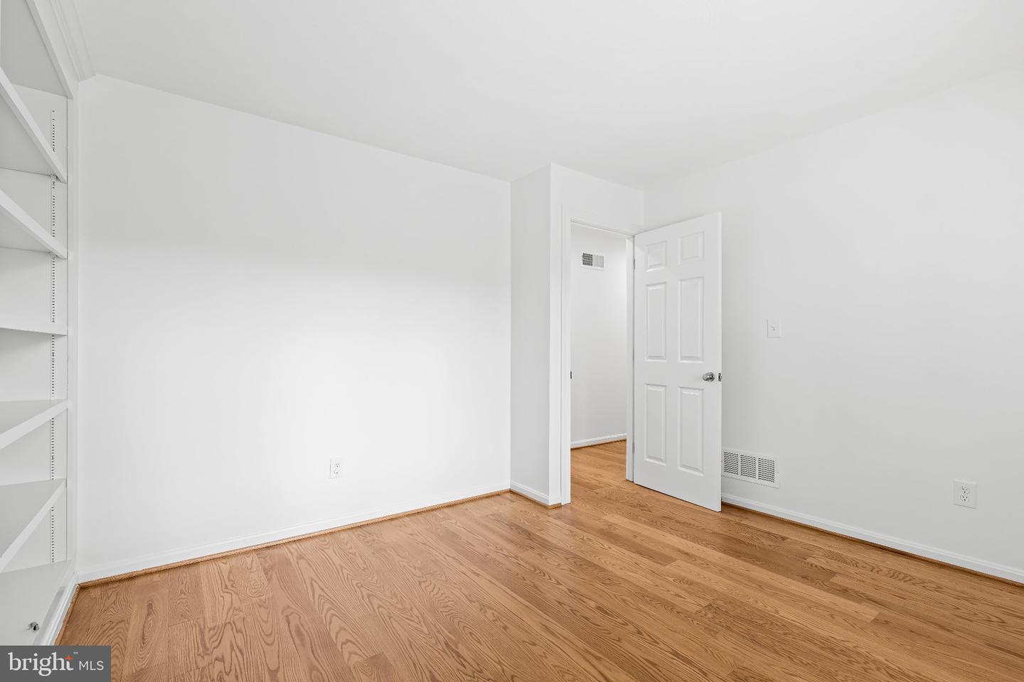 14110 Greencroft Ln Property Photo 31