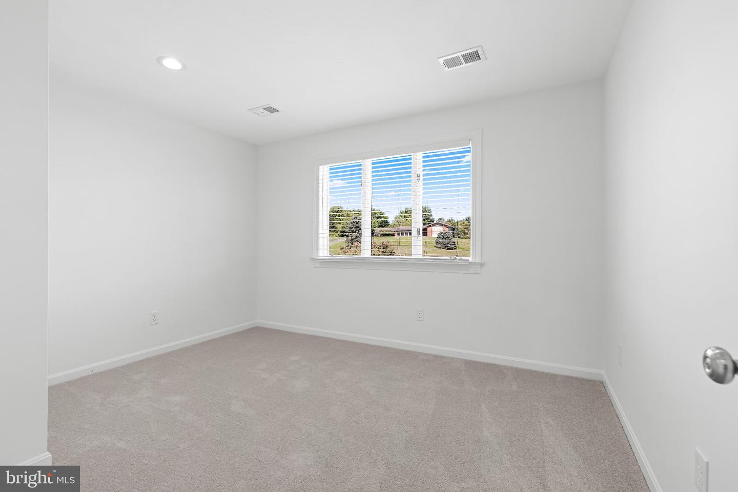 14110 Greencroft Ln Property Photo 43