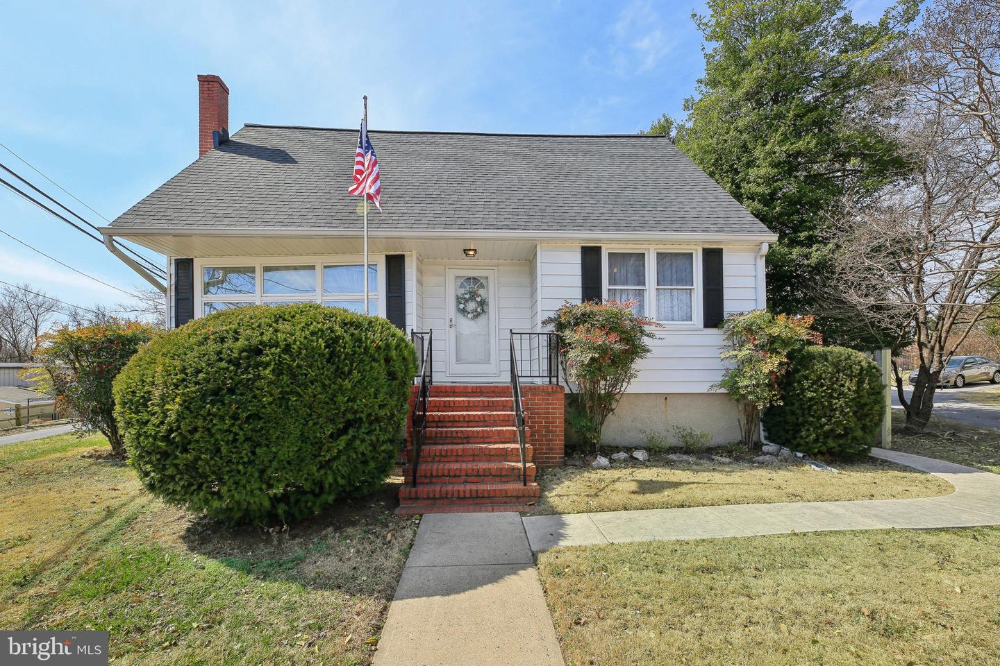 5238 Benson Ave Property Photo