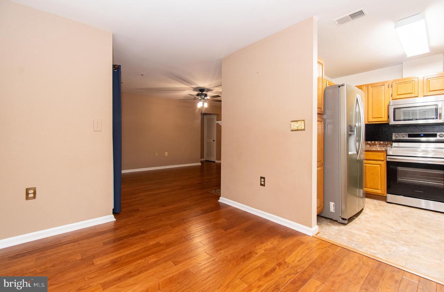 4408 Silverbrook Ln #k102 Property Photo 7