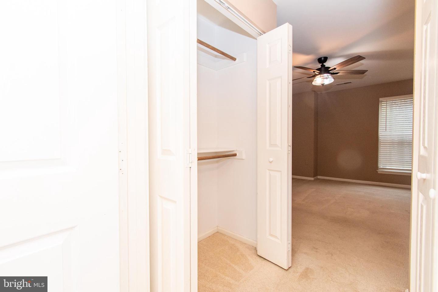 4408 Silverbrook Ln #k102 Property Photo 20