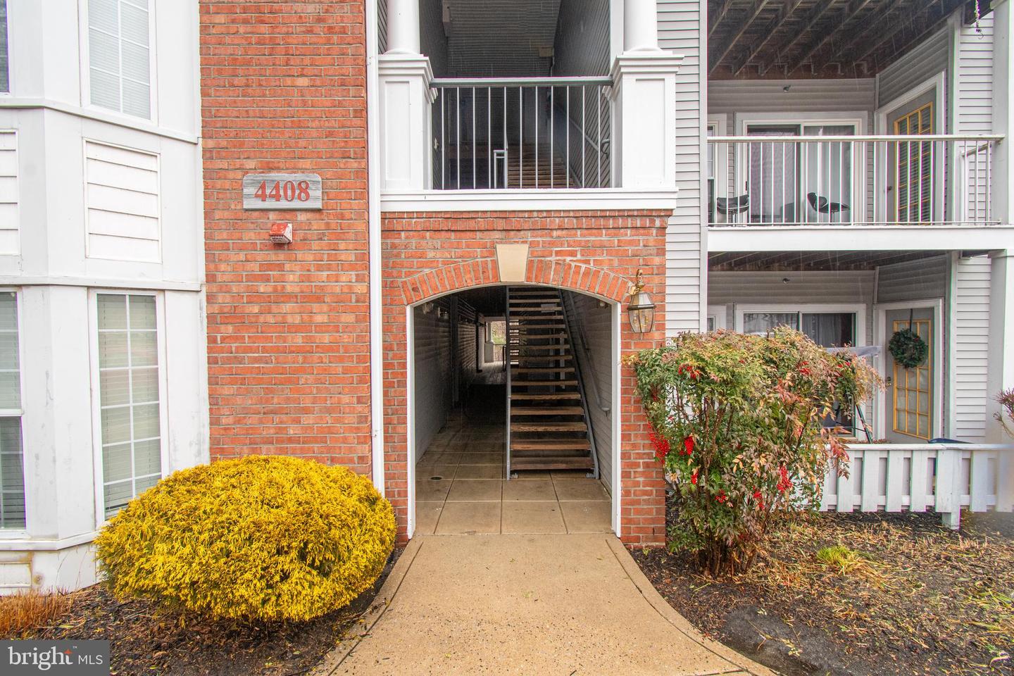 4408 Silverbrook Ln #k102 Property Photo 35