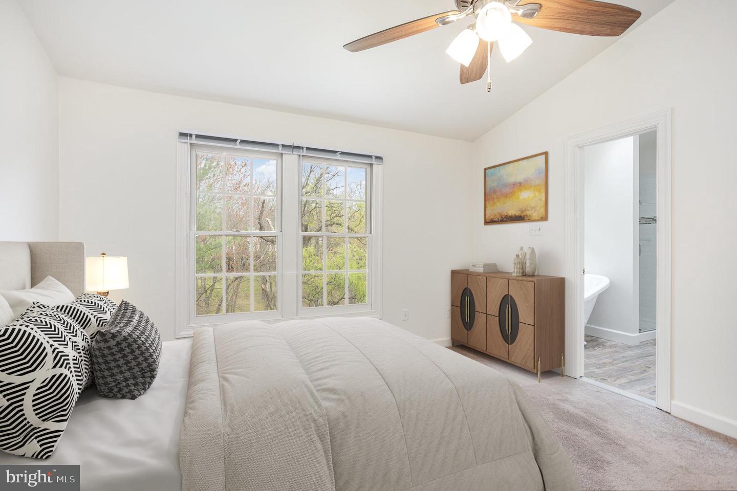 655 Budleigh Cir Property Photo 17