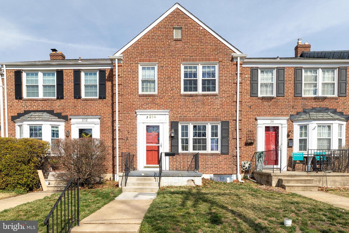 214 Stevenson Lane Property Photo