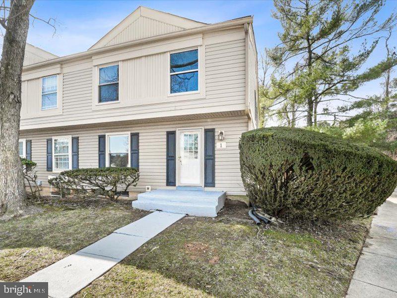 1 Wooden Bridge Ct #a Property Photo 1