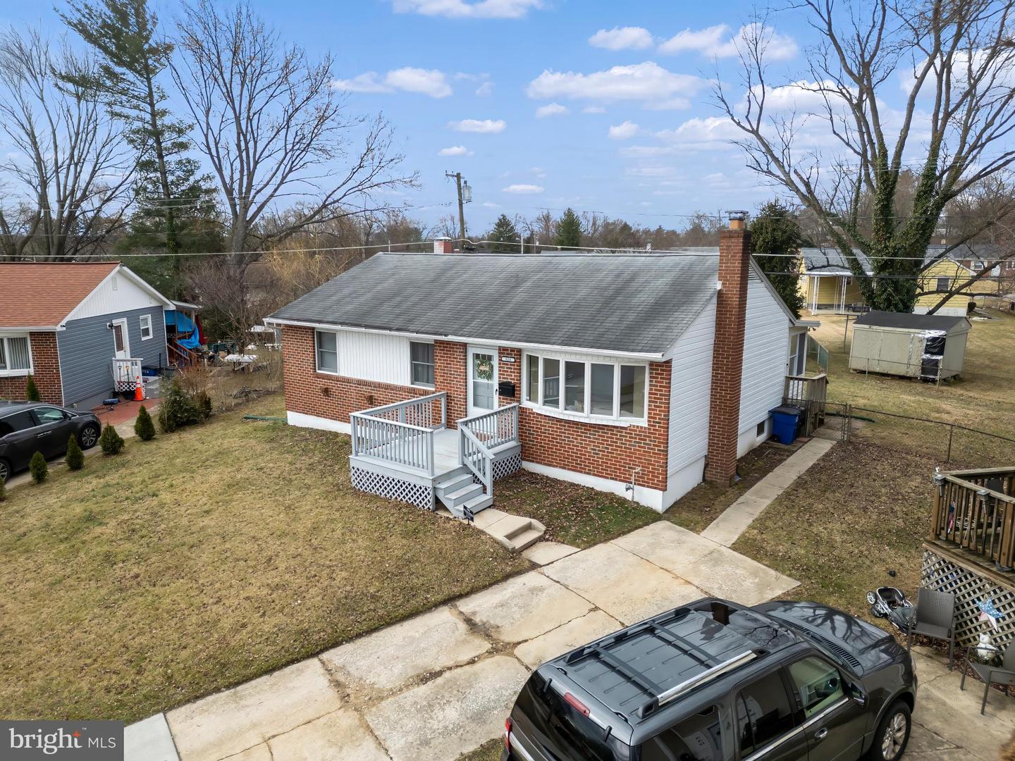 328 Leyton Ct Property Photo