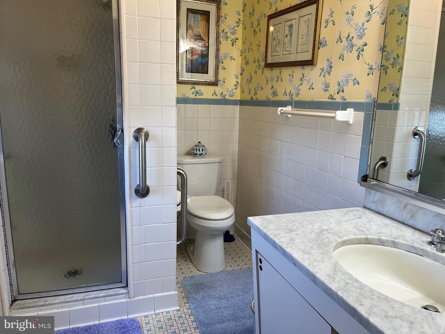 11 Slade Ave #603 Property Photo 6