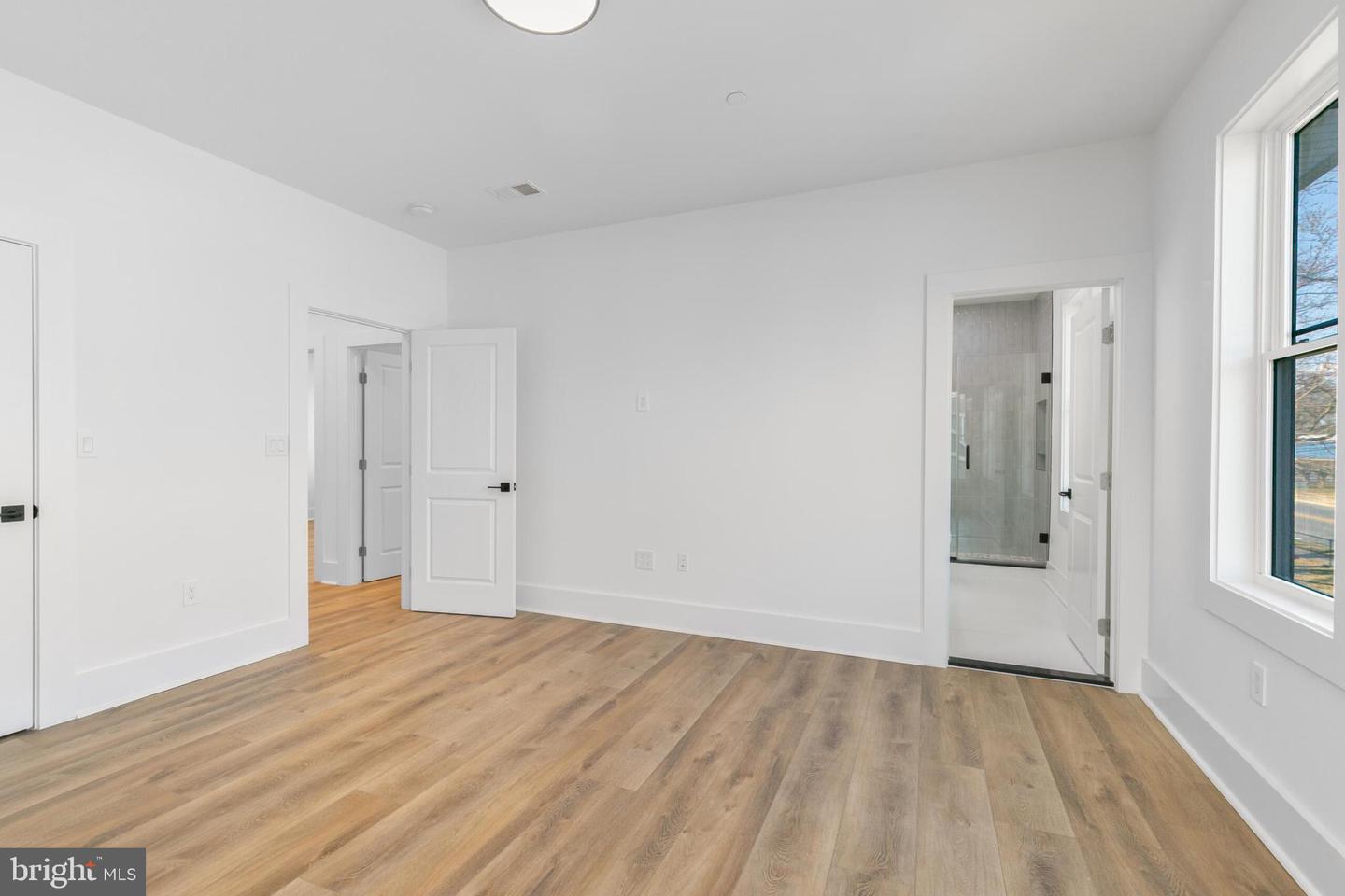 718-7 S Marlyn Ave Property Photo 54