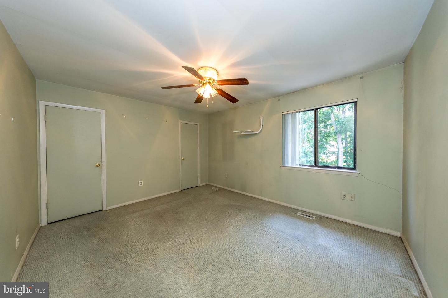 24 W Orange Ct Property Photo 8
