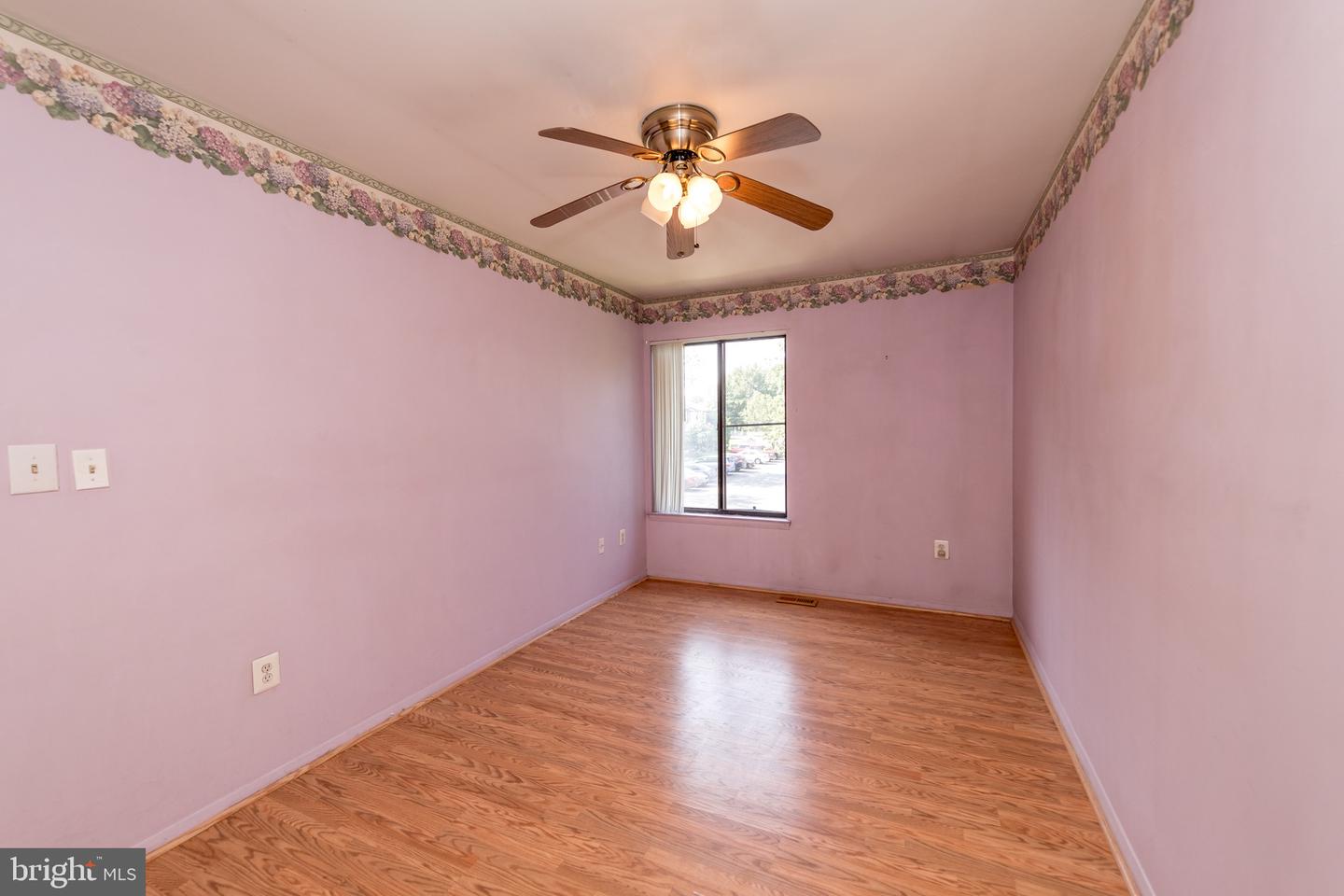 24 W Orange Ct Property Photo 11