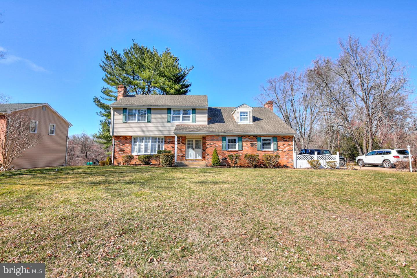 26 Club View Ln Property Photo