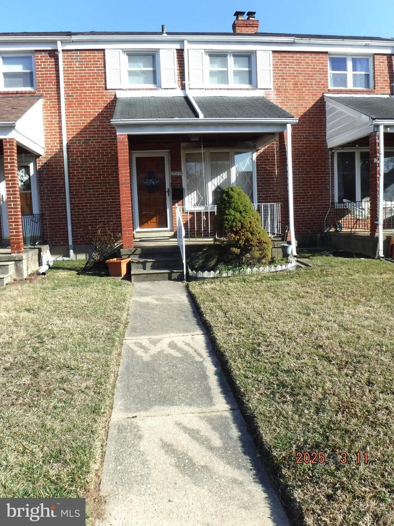 2015 Wareham Rd Property Photo
