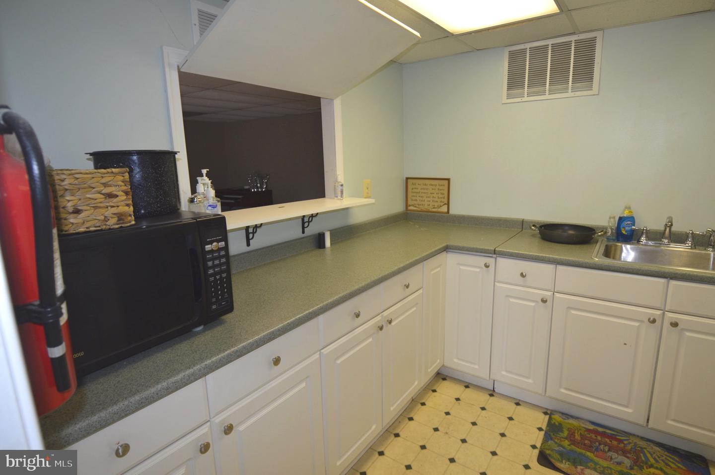 2802 North Point Property Photo 15