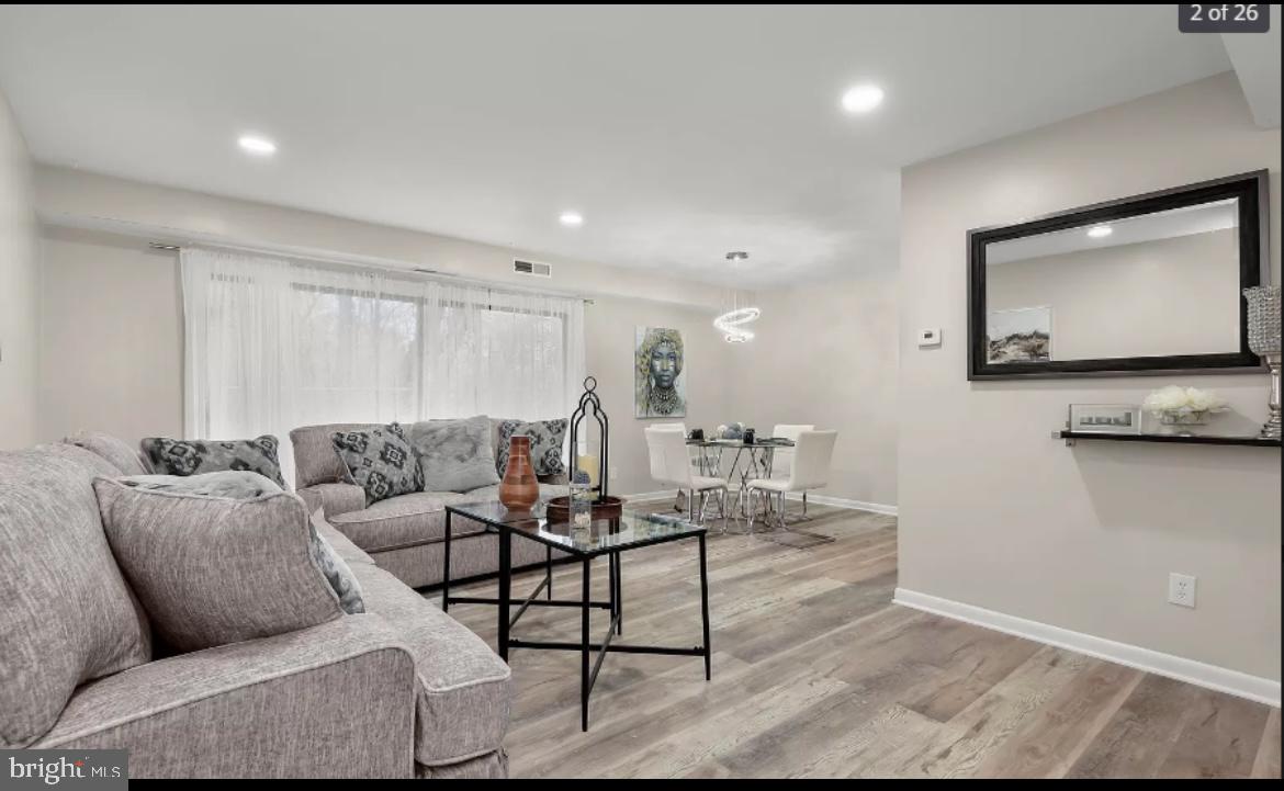 203 Cork Ln #t-4 Property Photo