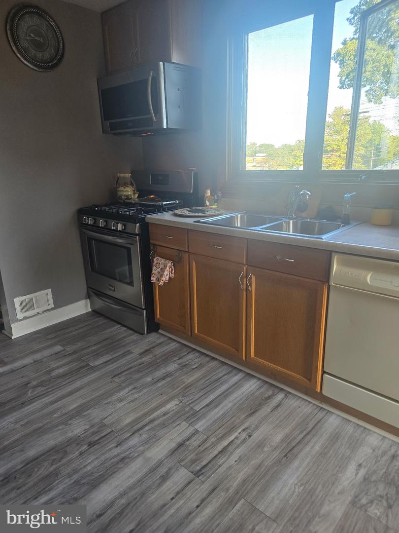 5901 Sunset Ave Property Photo 8