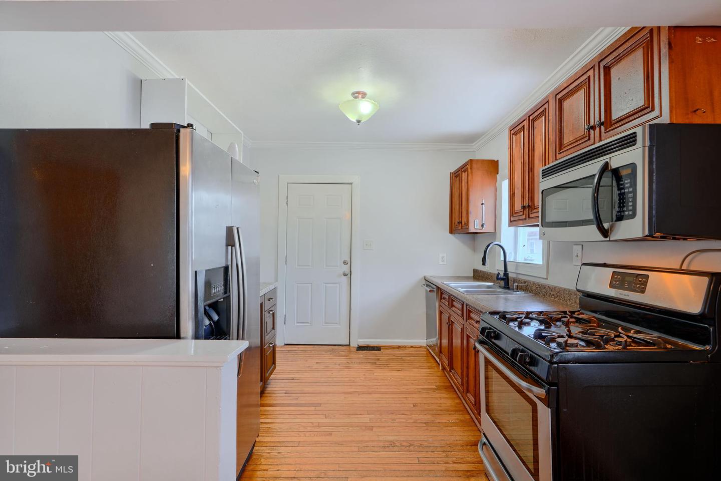 8215 Oakleigh Property Photo 13