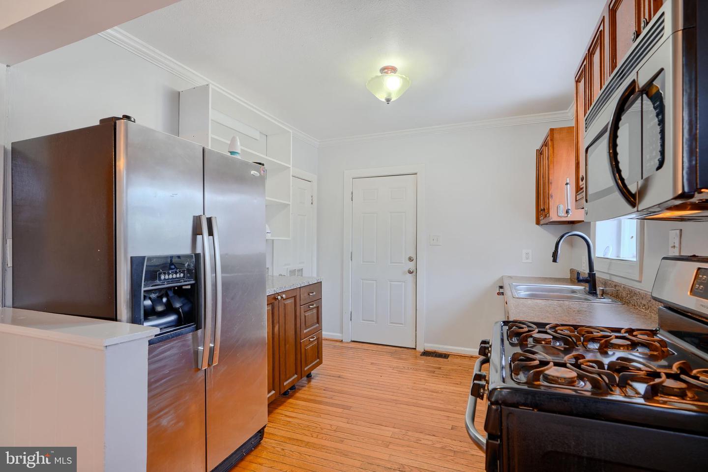 8215 Oakleigh Property Photo 14