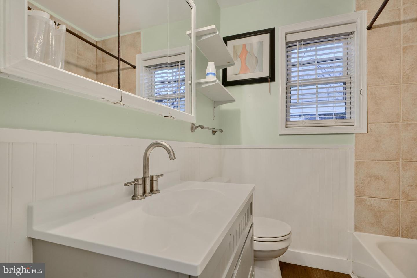 8215 Oakleigh Property Photo 27