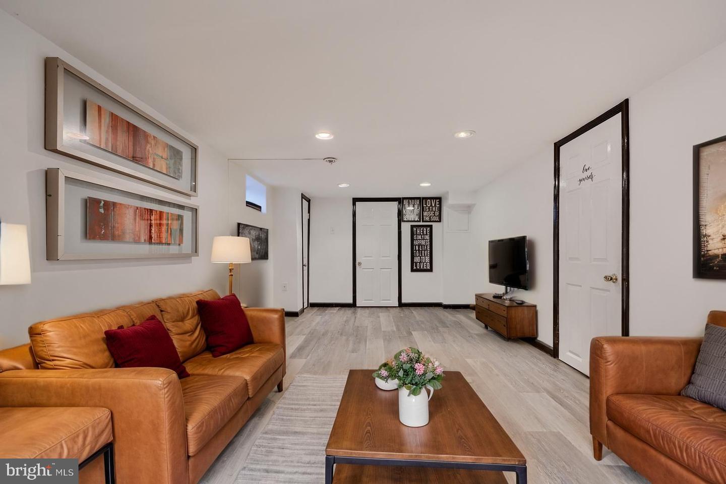 8215 Oakleigh Property Photo 34