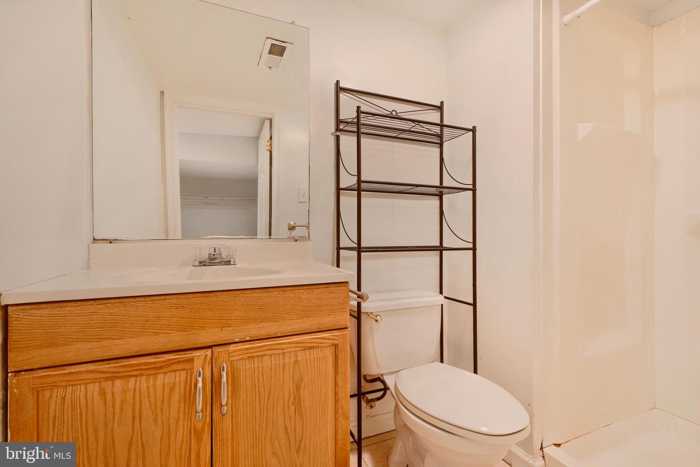 8215 Oakleigh Property Photo 41