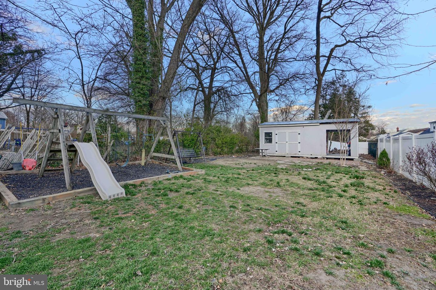 8215 Oakleigh Property Photo 47