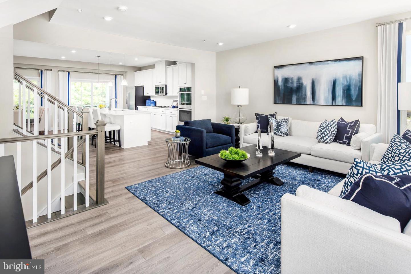 13841 Ridgeview Ct Property Photo 3