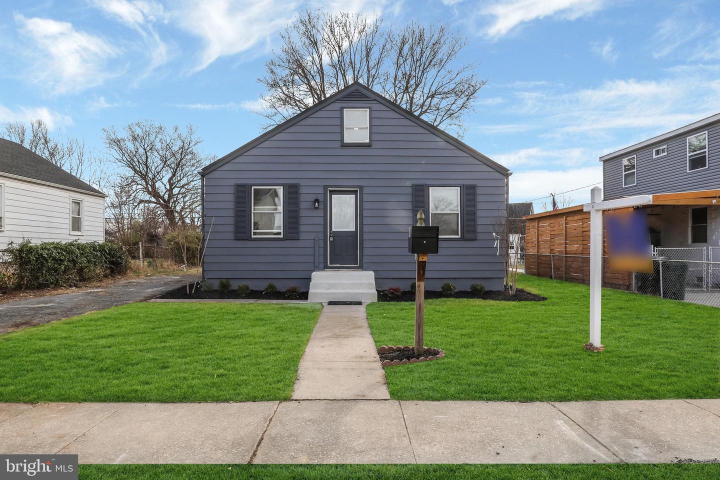 2511 Mccomas Ave Property Photo 1