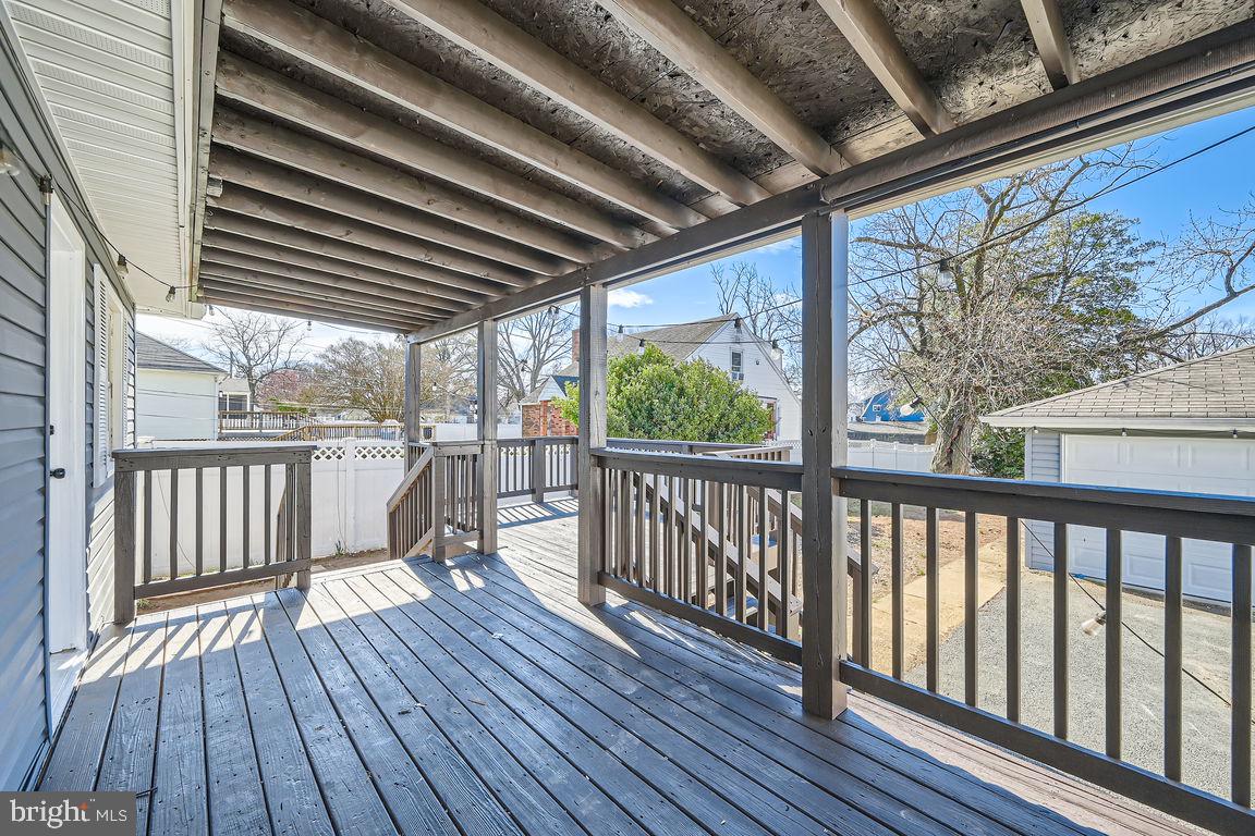 317 Townsend Rd Property Photo 23