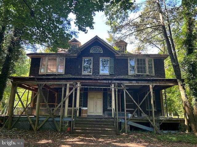 605 Upland Rd Property Photo 2