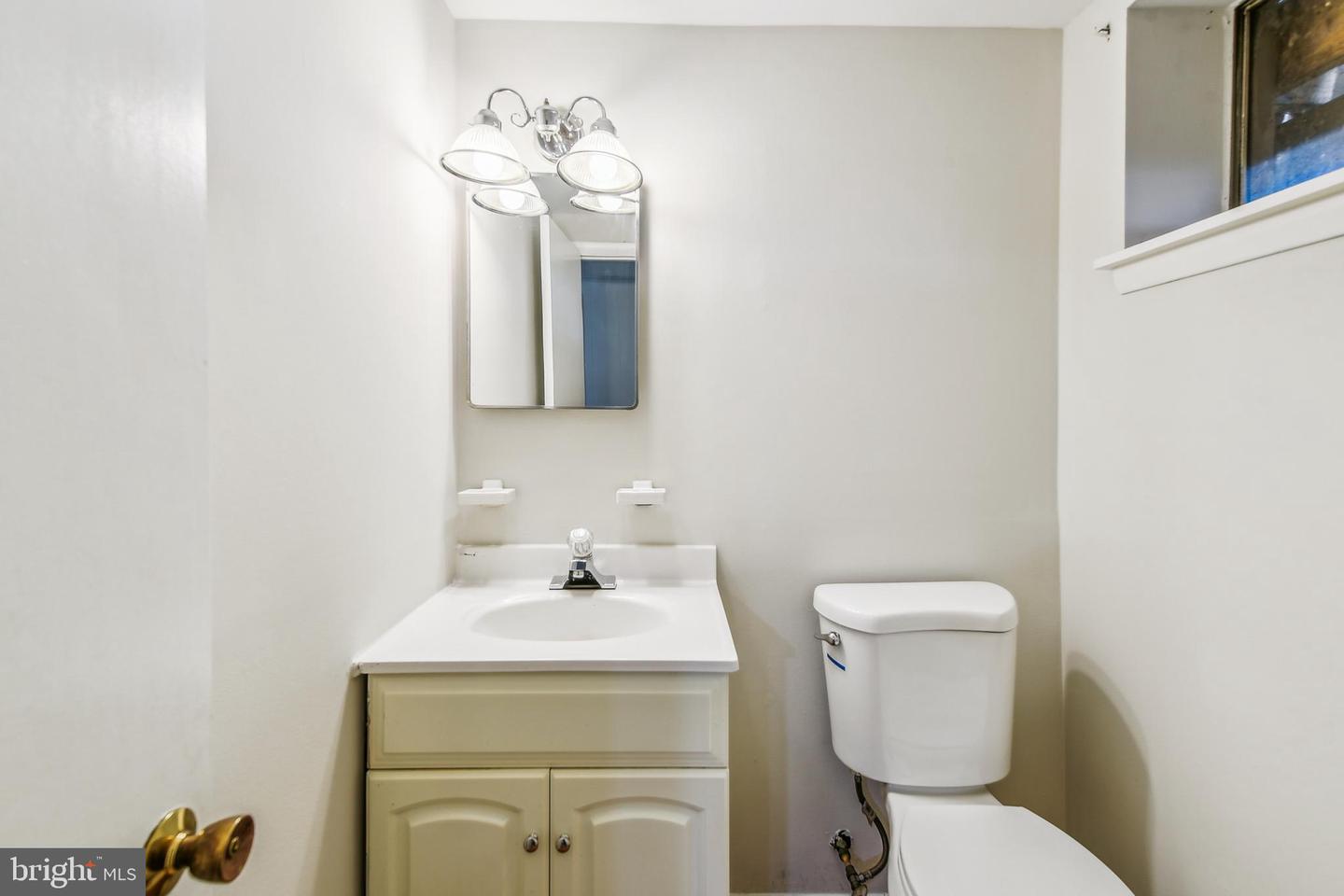 8148 Scotts Level Rd Property Photo 26