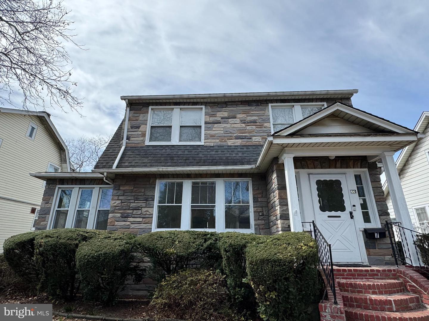 50 Broadship Rd Property Photo